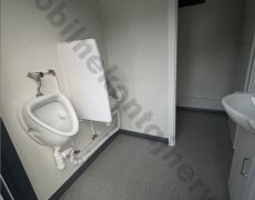 Sanitárny kontajner 028
